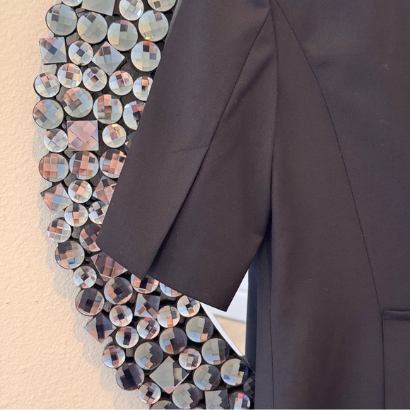 THEO QUARTER SLEEVE BLACK BLAZER, NWT - Picture 7 of 11